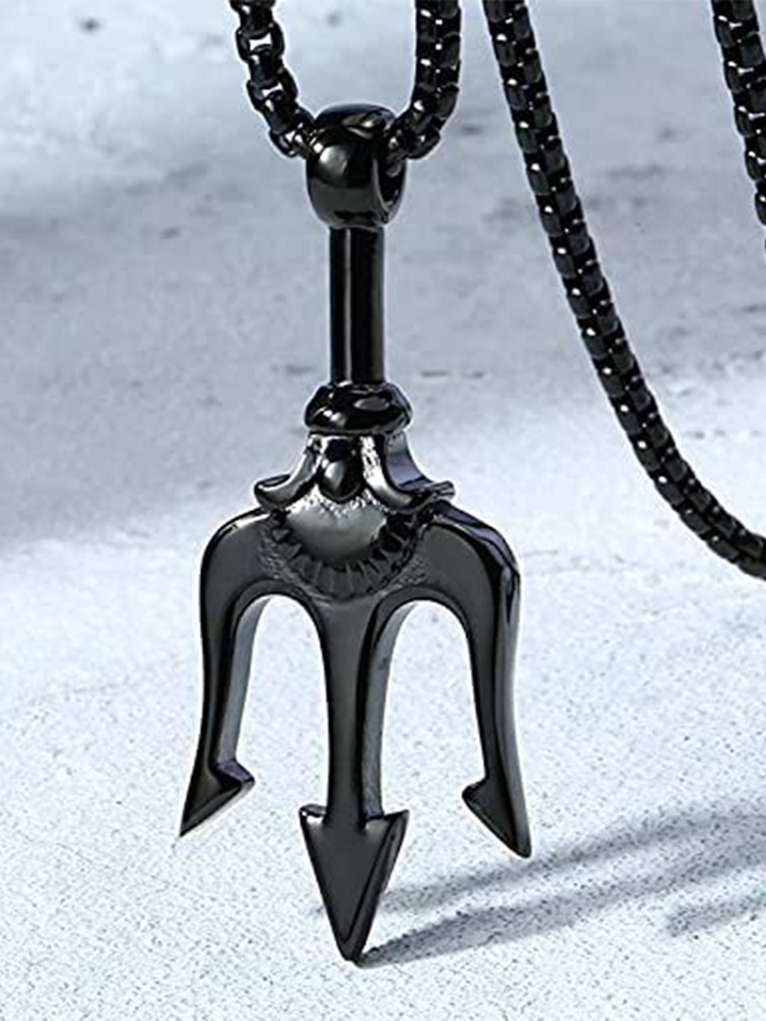 

VIEN Poseidon Trident Pendant Necklace, Black
