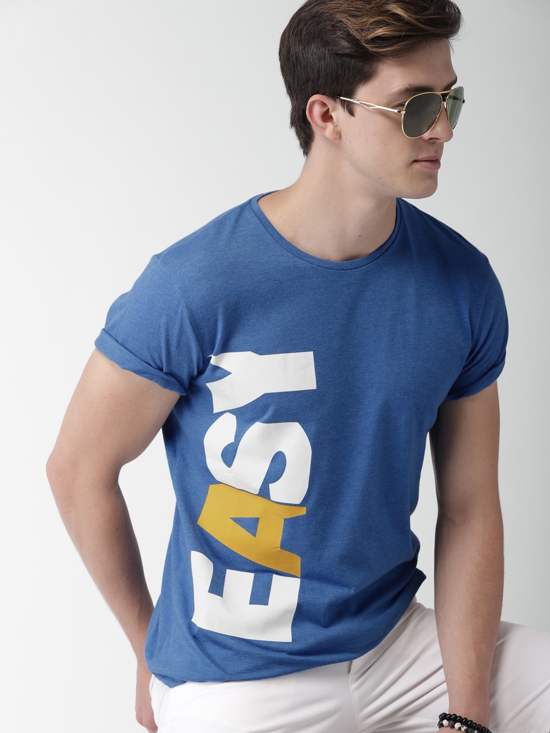 

Mast & Harbour Men Blue Printed Round Neck T-shirt