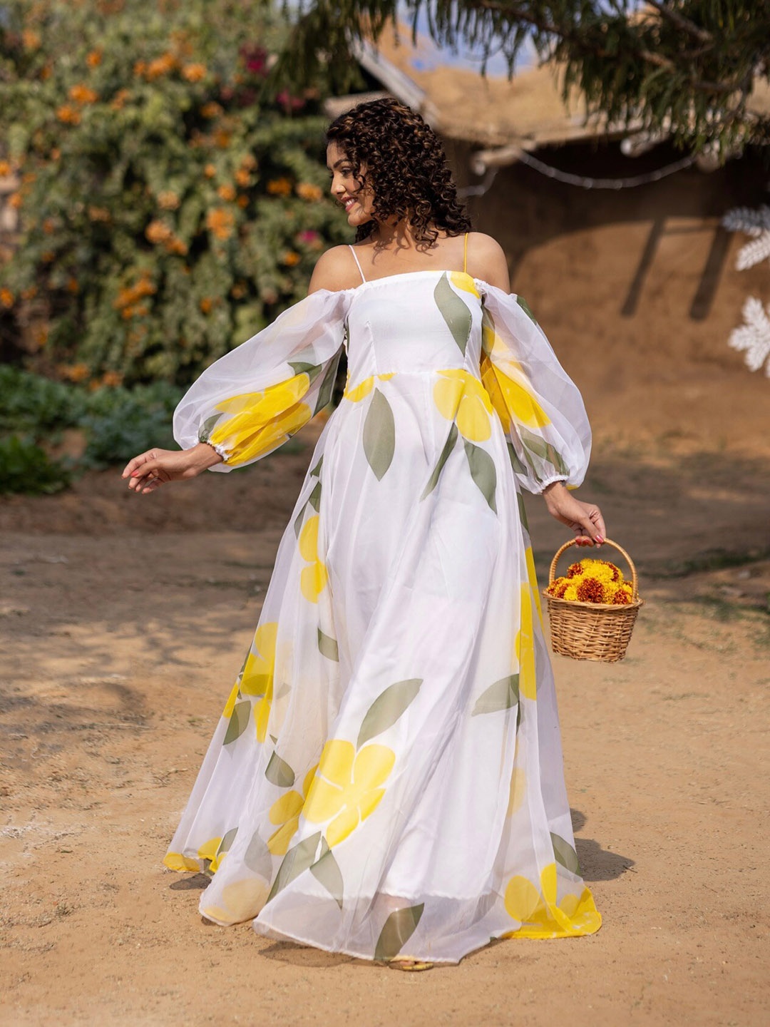 

OneWe Floral Printed Cold-Shoulder Organza Fit & Flare Maxi Dress, White