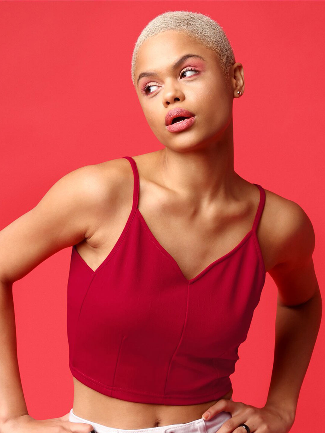 

PURVAJA Shoulder Straps Sleeveless Crop Top, Red