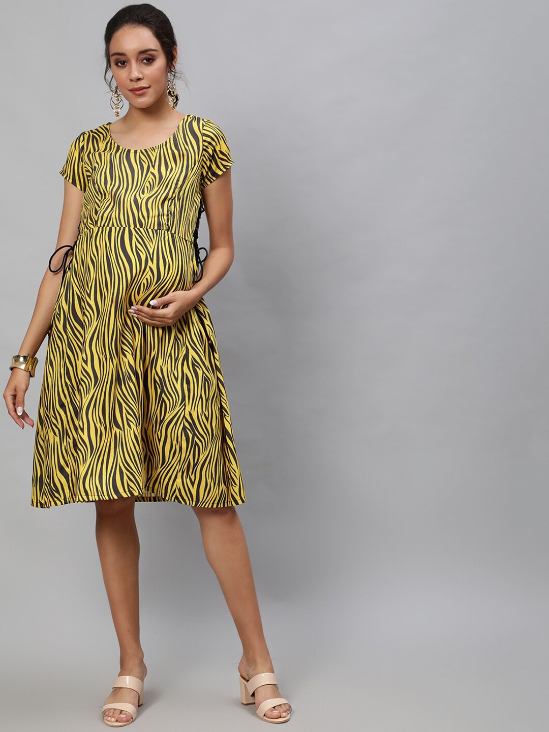 

antaran Animal Printed Maternity & Feeding Cotton A-Line Dress, Yellow