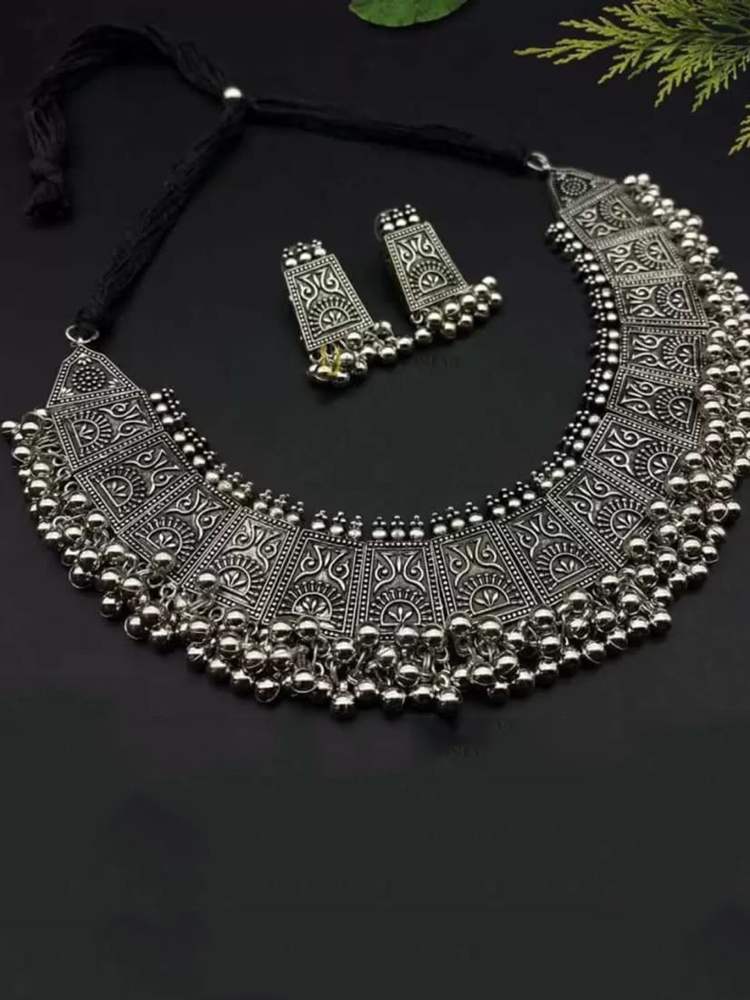 

Samridhi DC Silver-Plated & Artificial Beaded Jewellery Set