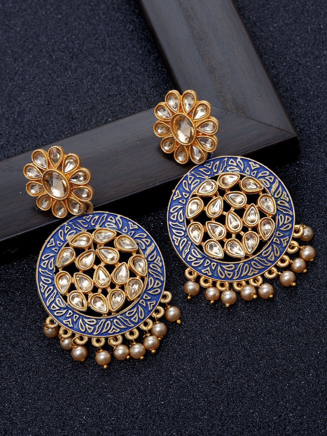 

Ibtida Gold-Plated Circular Chandbalis Earrings
