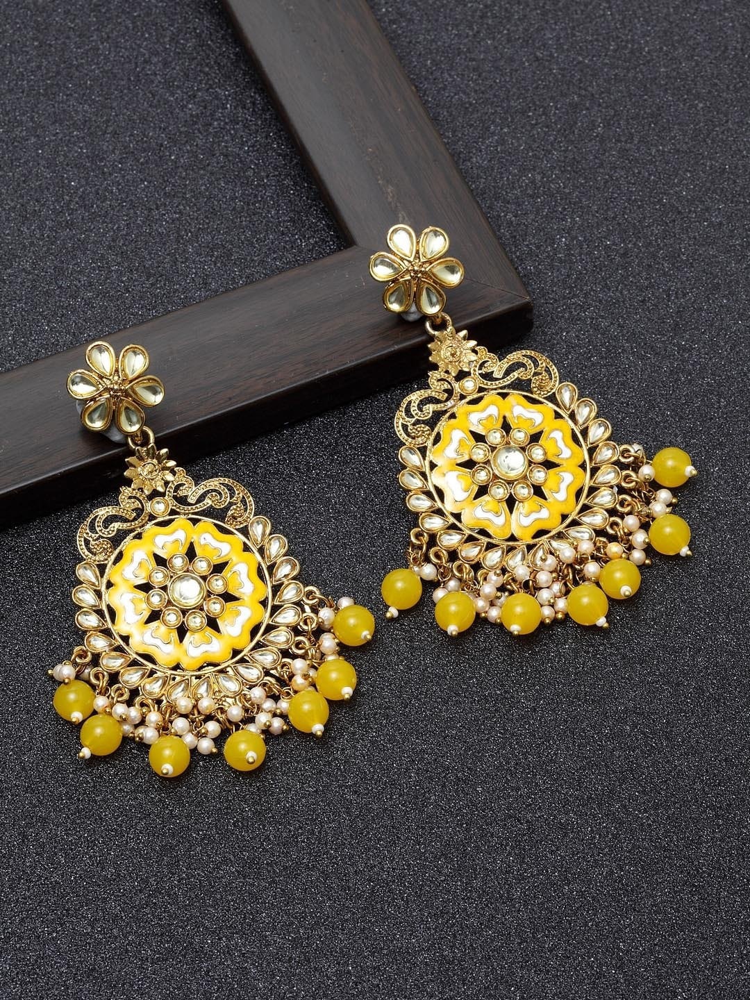 

Ibtida Gold-Plated Circular Chandbalis Earrings