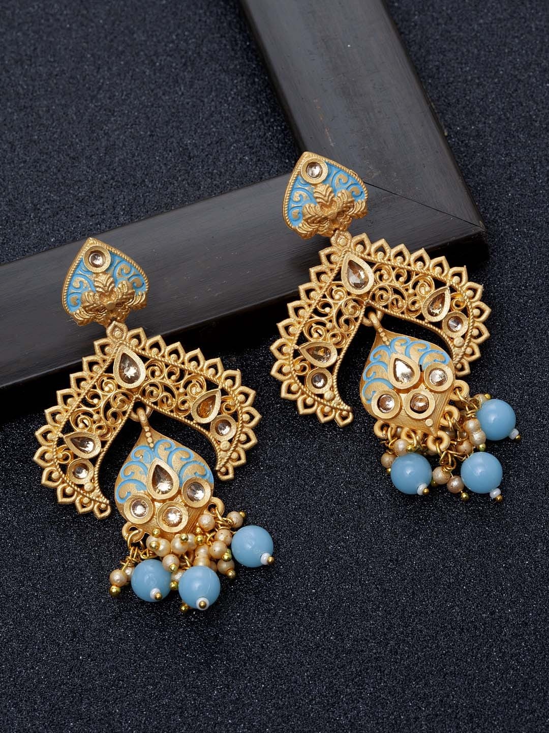 

Ibtida Gold-Plated Teardrop Shaped Drop Earrings
