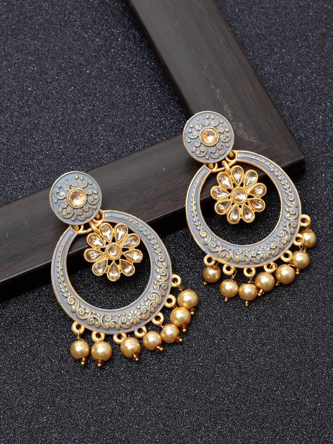 

Ibtida Gold-Plated Circular Chandbalis Earrings