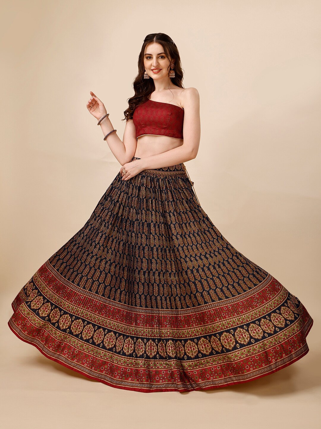 

SAPTRANGI Printed Ready to Wear Lehenga & Blouse With Dupatta, Teal