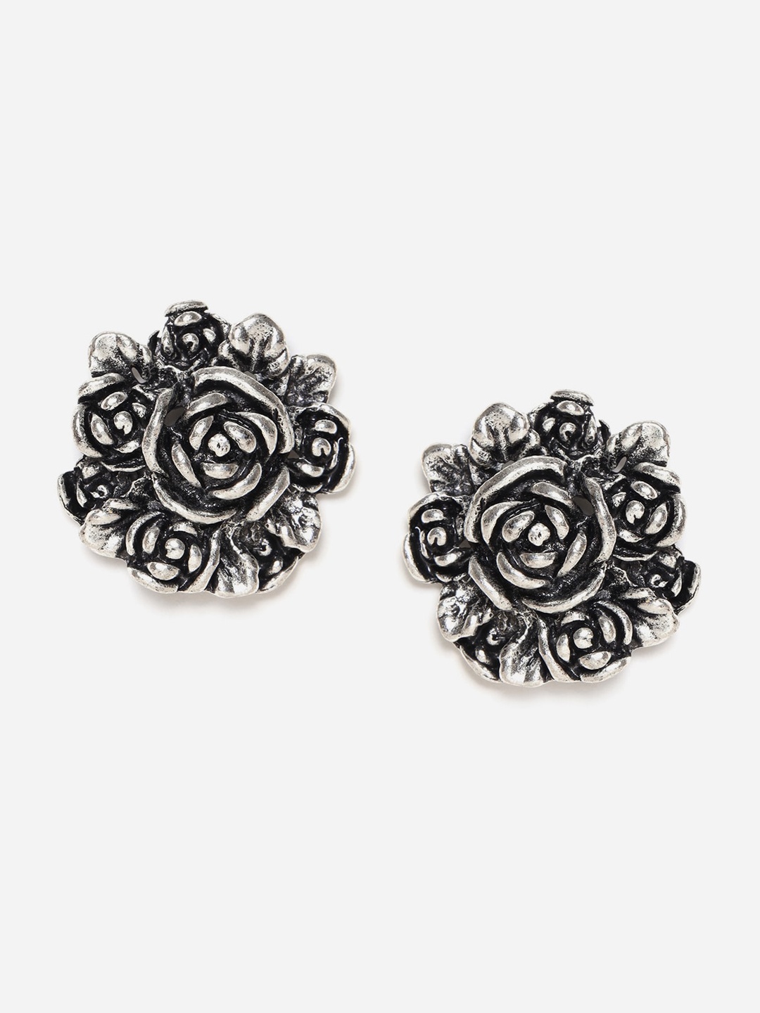 

W Silver-Toned Floral Studs Earrings