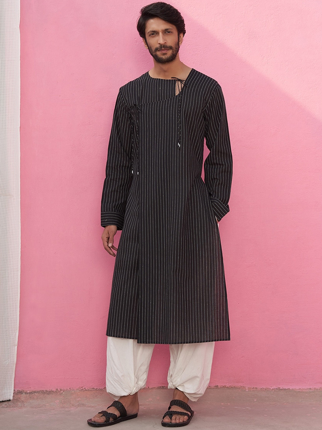 

Abhishti Striped Angrakha Cotton Kurta, Black