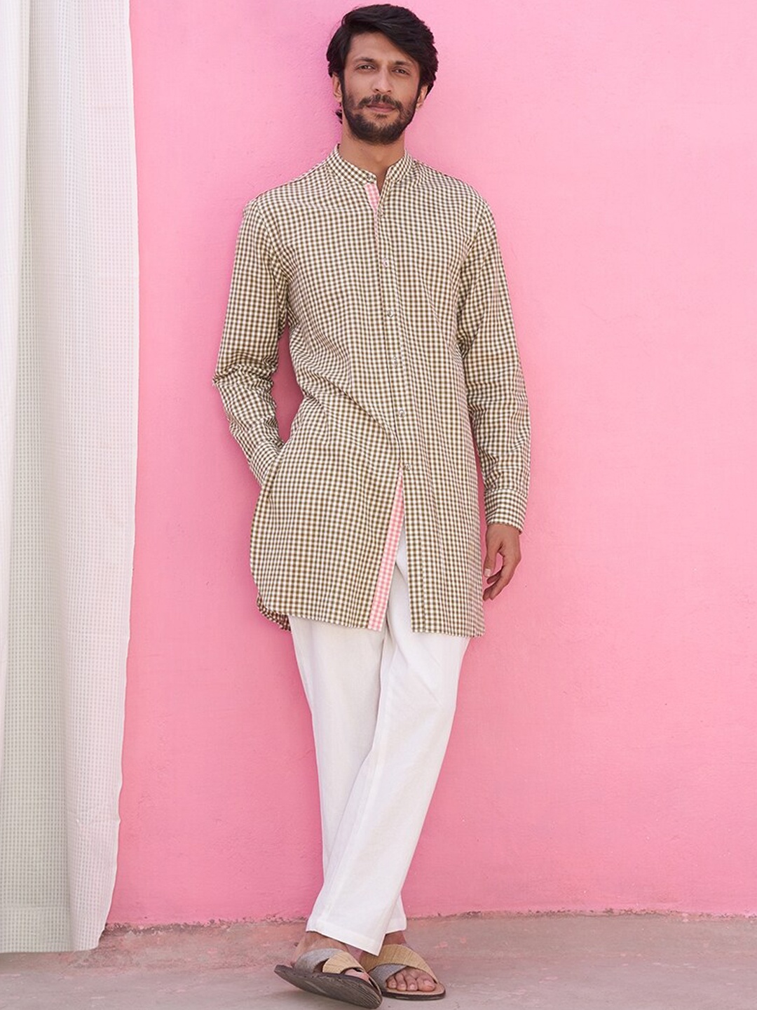 

Abhishti Checked Band Collar Cotton Straight Kurta, Brown