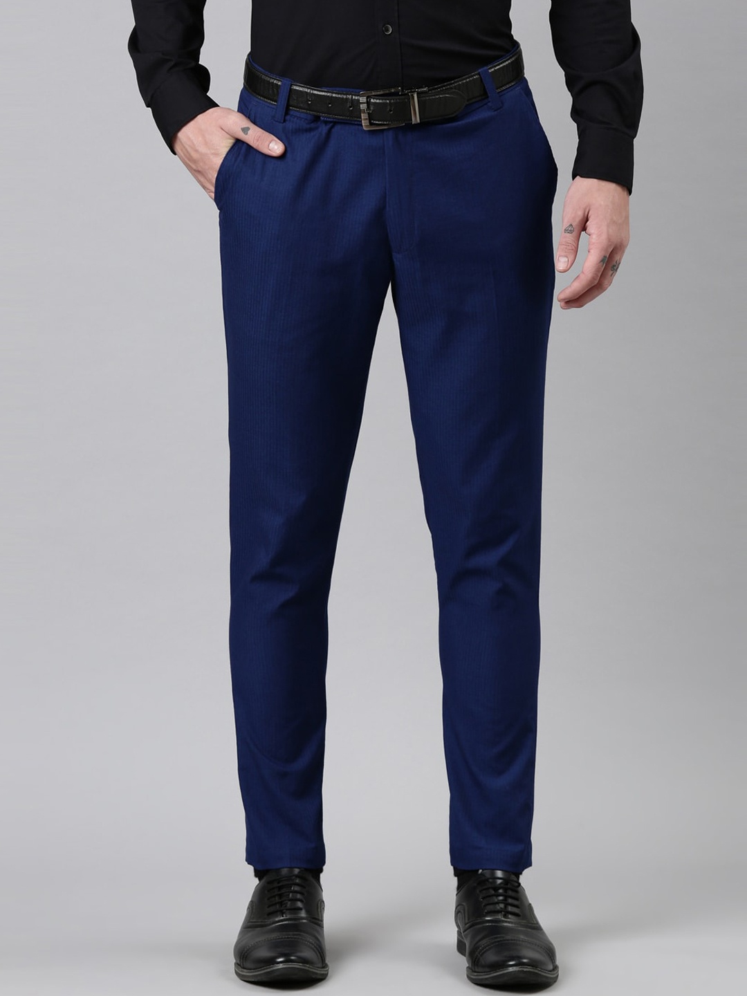 

Kryptic Men Tapered Fit Cropped Formal Trousers, Blue