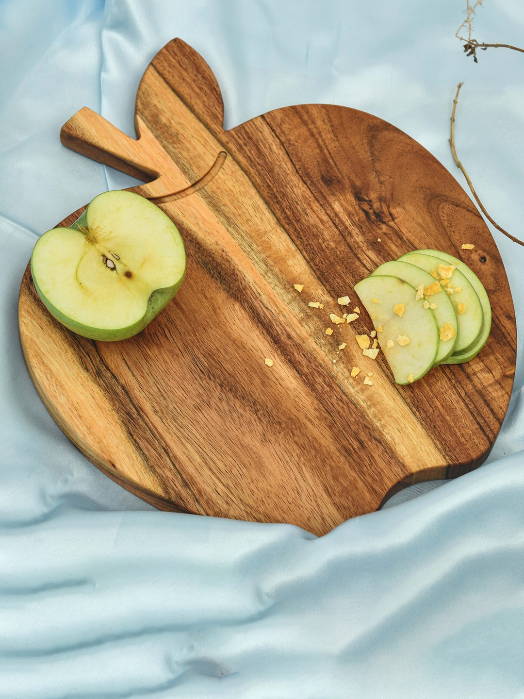 

JAIPUR FASHION MODE Brown Icecream-Shaped Wooden Chopping Board