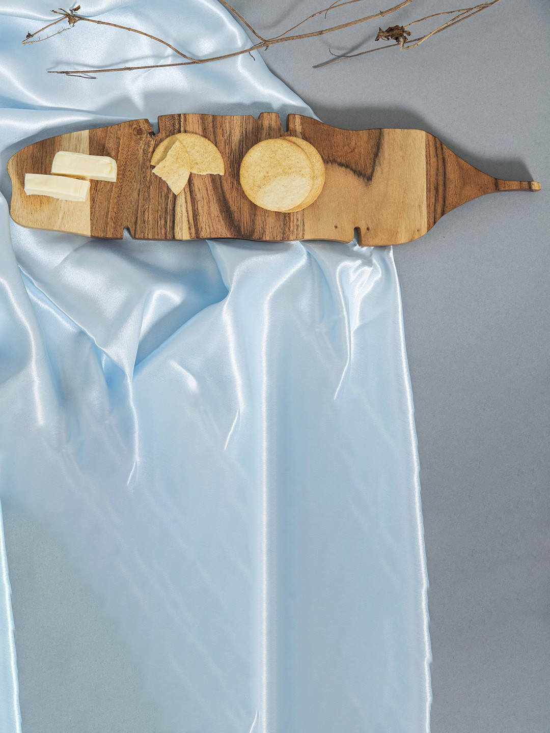 

JAIPUR FASHION MODE Brown Icecream-Shaped Wooden Chopping Board