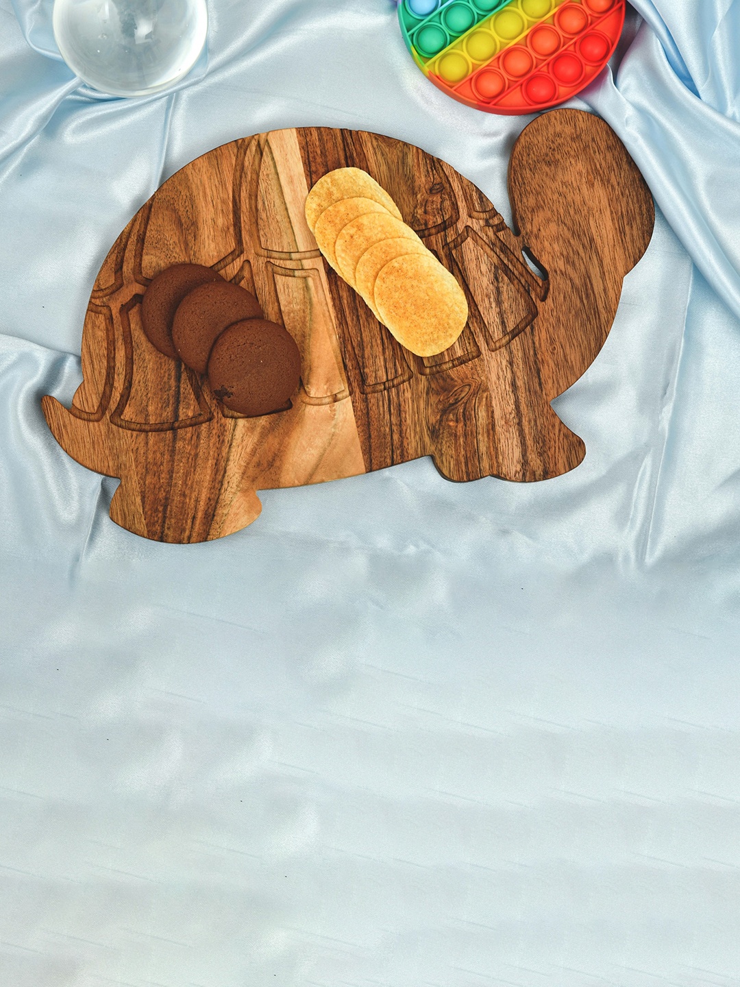 

JAIPUR FASHION MODE Brown Tortoise-Shaped Wooden Chopping Board