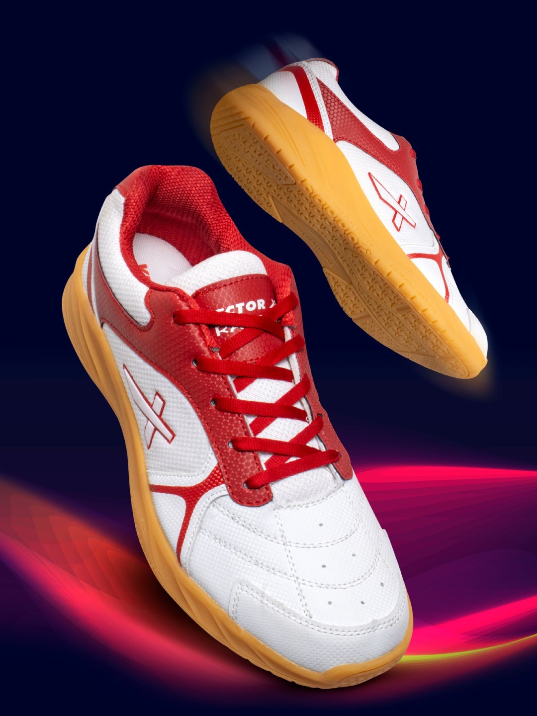 

VECTOR X Men Non-Marking Badminton Shoes, White