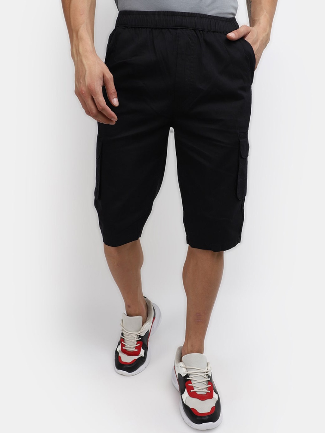 

V-Mart Men Mid-Rise 3/4th Twill Cotton Cargo Shorts, Black