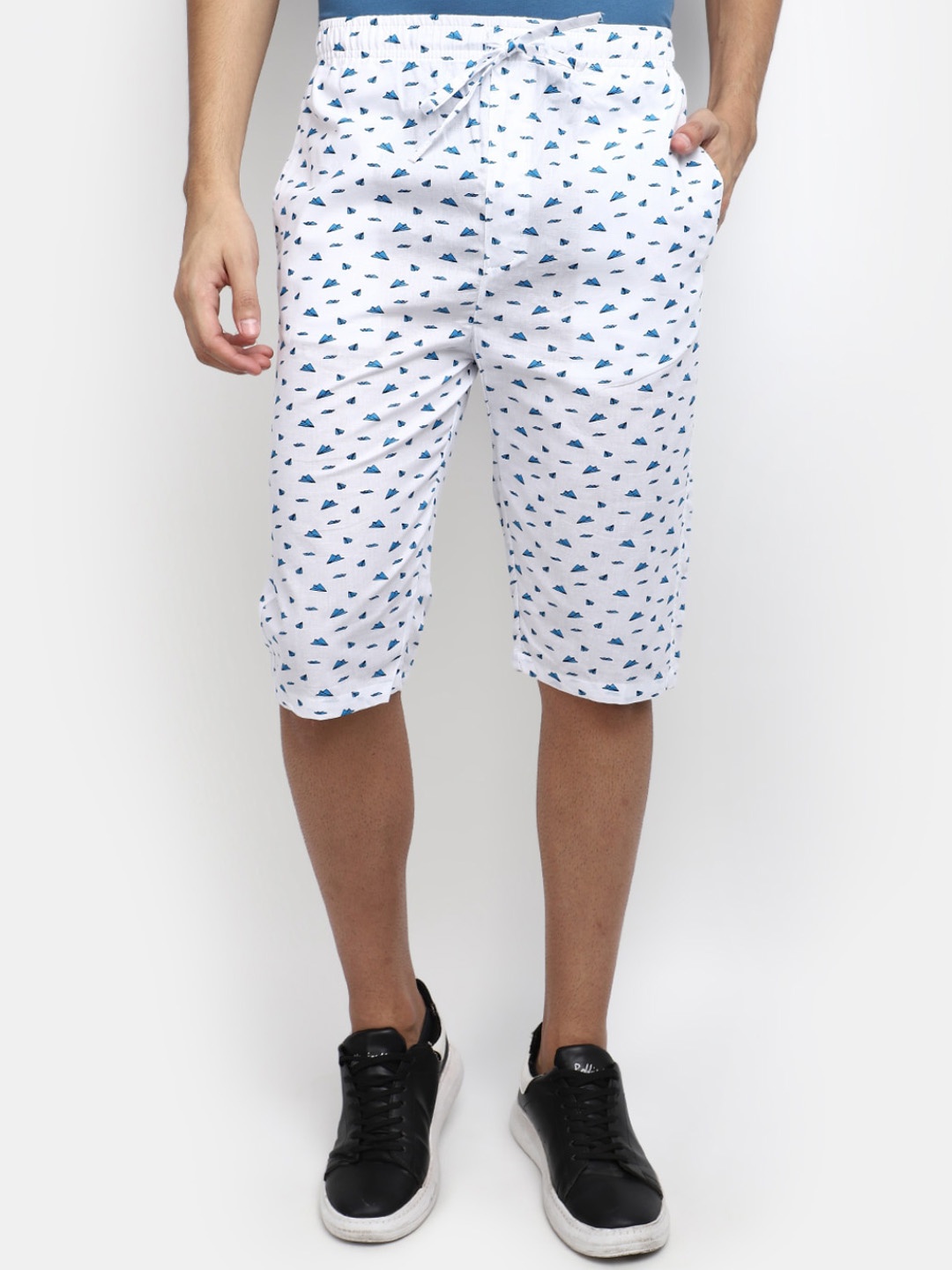 

V-Mart Men Conversational Printed 3/4th Cotton Shorts, White