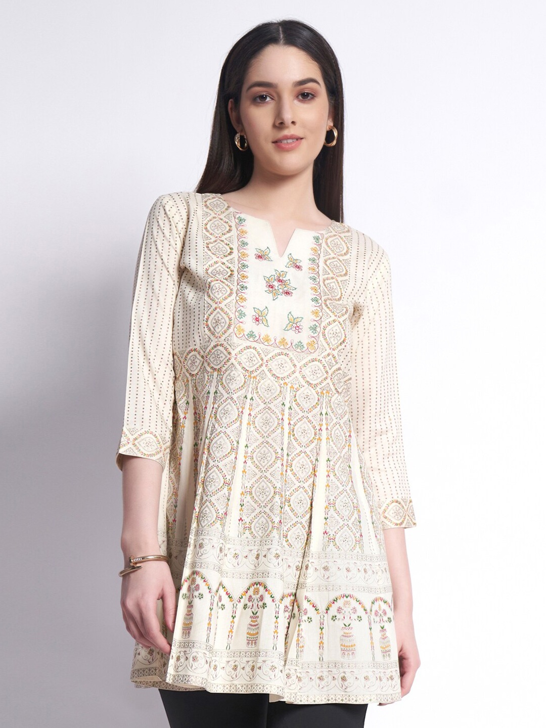 

Sangria Ethnic Motif Foil Printed Top, Off white