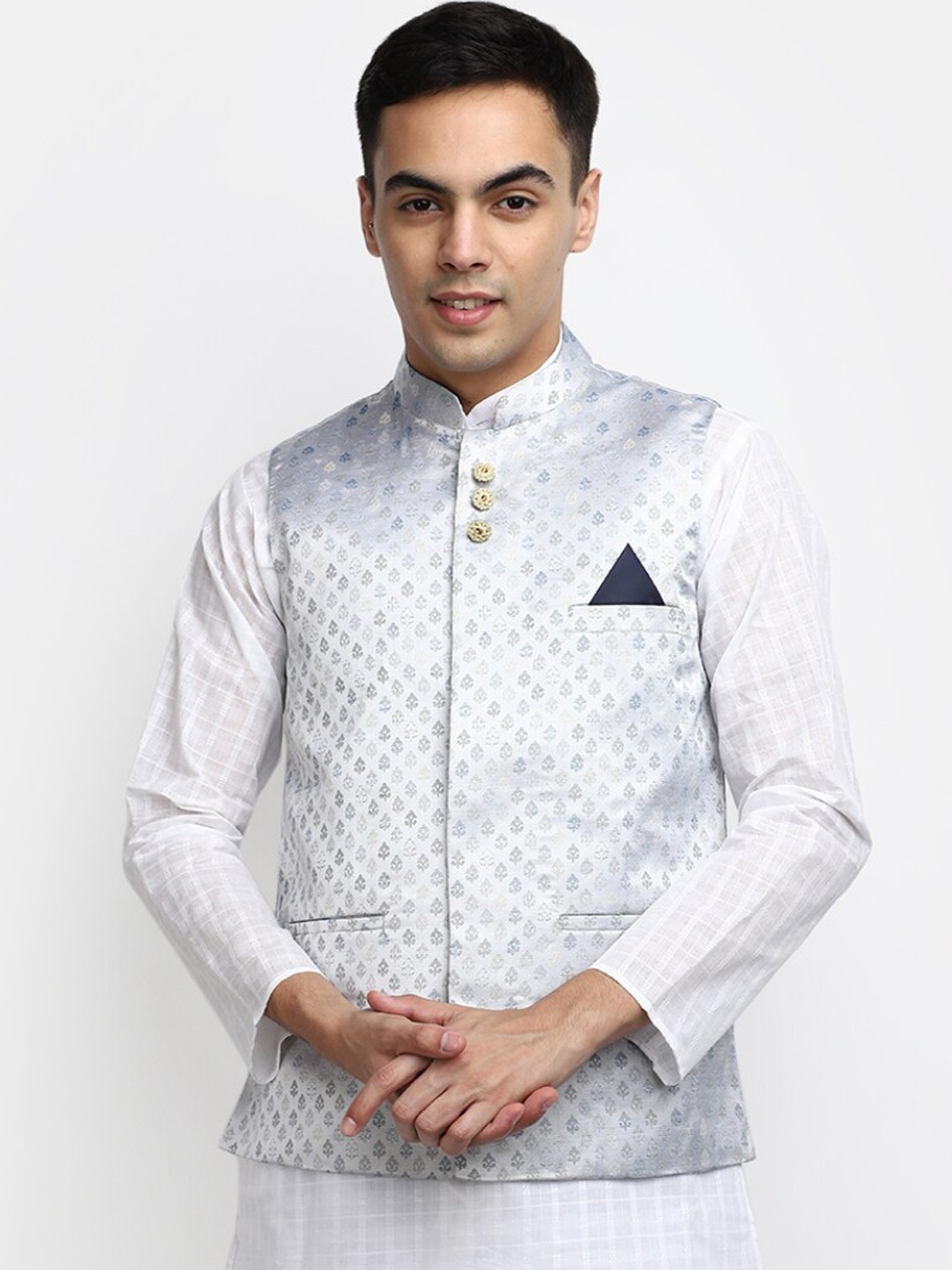 

V-Mart Woven Design Mandarin Collar Sleeveless Nehru Jacket With Pocket Square, Grey