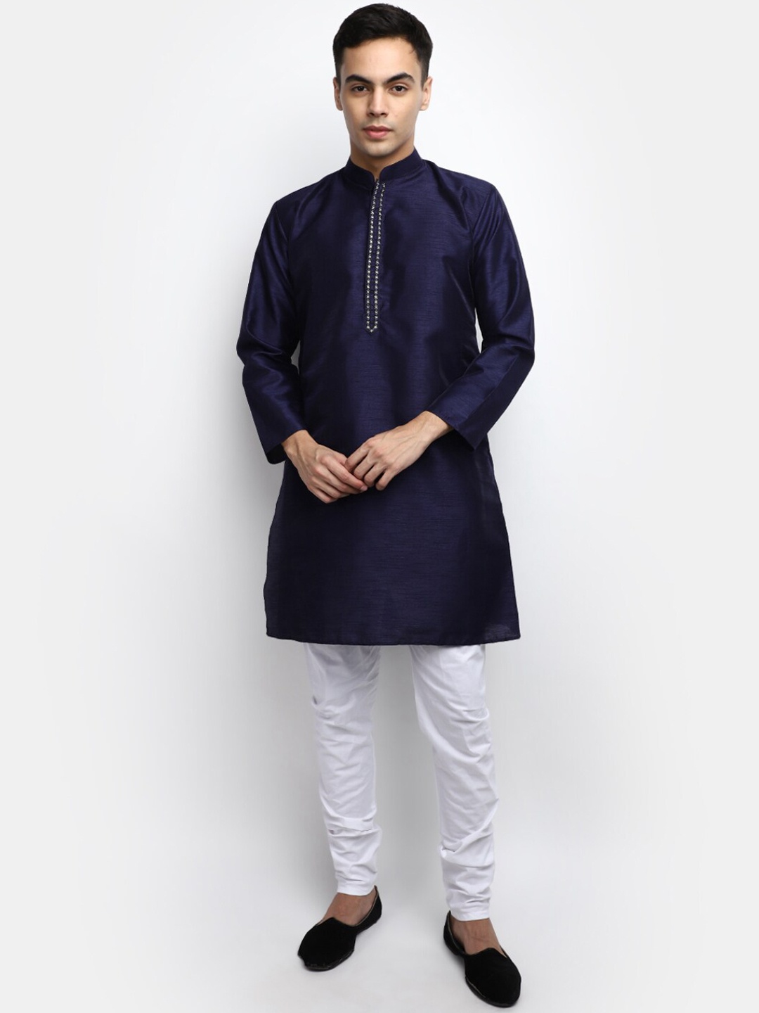 

V-Mart Mandarin Collar Thread Work Pure Cotton Kurta with Churidar, Navy blue