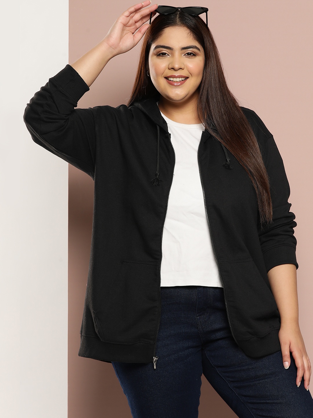 

Sztori Plus Size Oversized Hooded Sweatshirt, Black