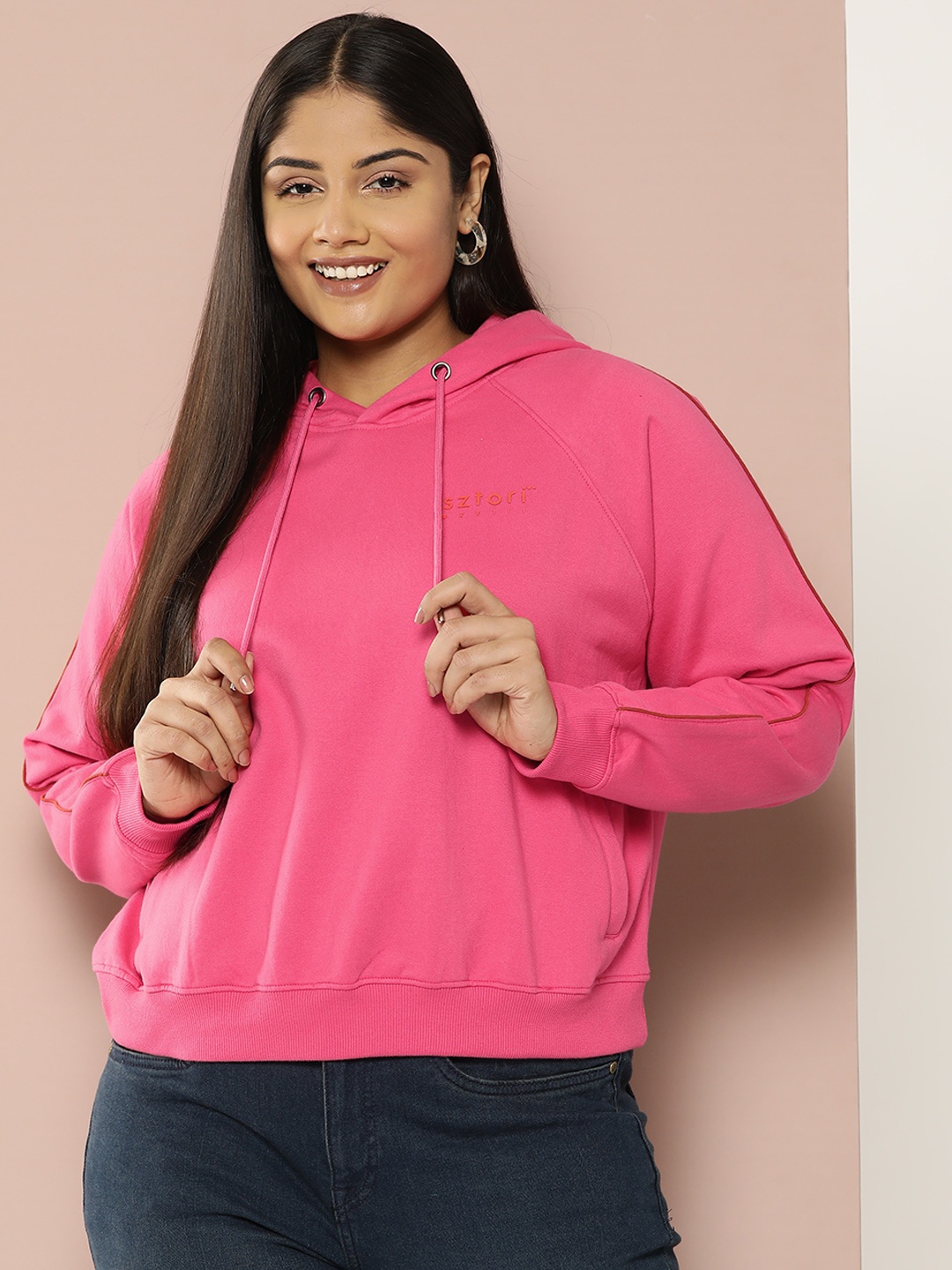 

Sztori Plus Size Hooded Sweatshirt, Pink