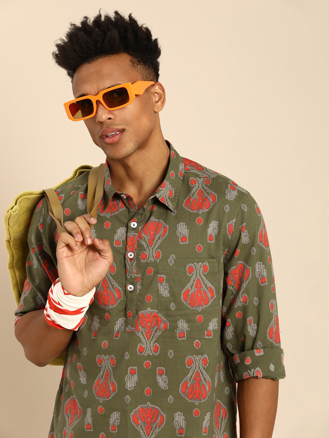 

Sangria Men Comfort Opaque Printed Casual Shirt, Green