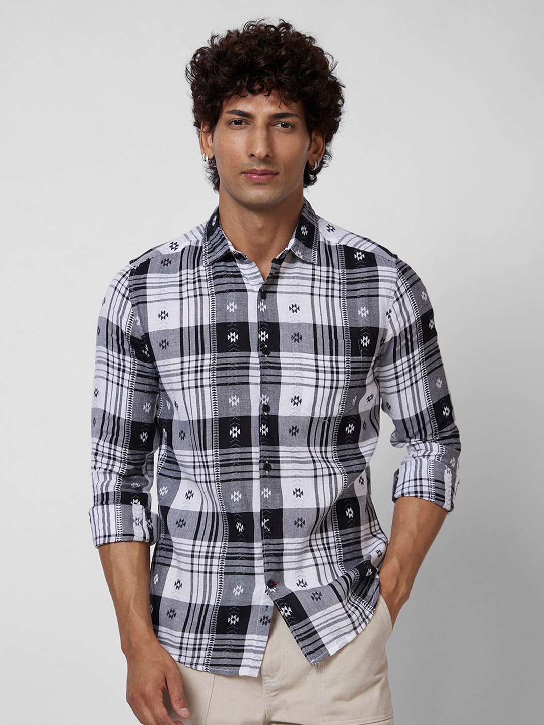 

VASTRADO Tartan Checks Cotton Casual Shirt, Black