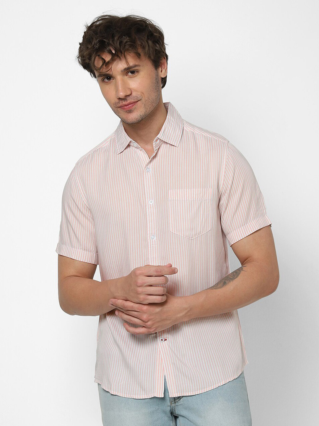 

VASTRADO Opaque Striped Casual Shirt, Pink