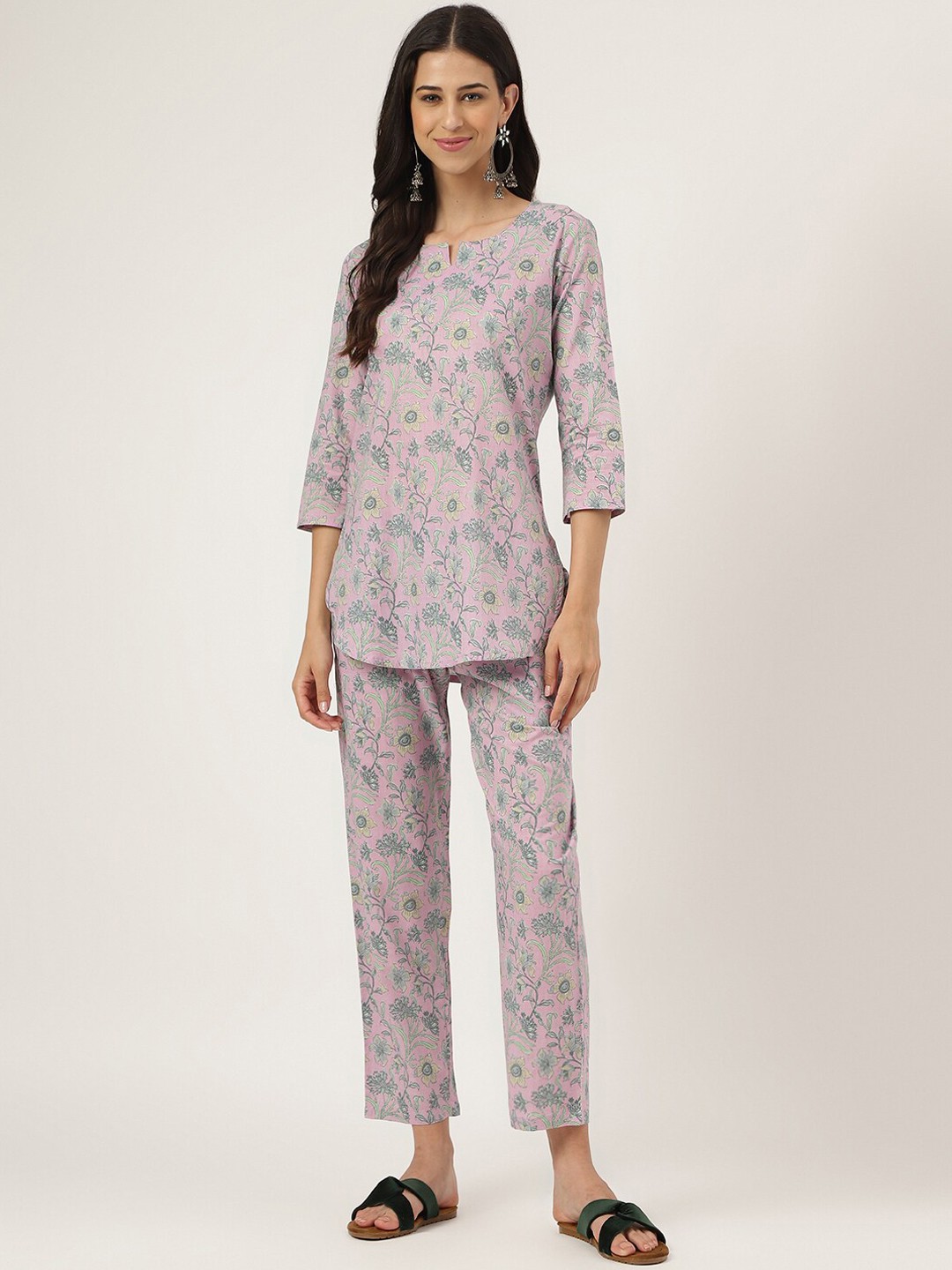 

Divena Floral Printed Pure Cotton Night Suit, Lavender