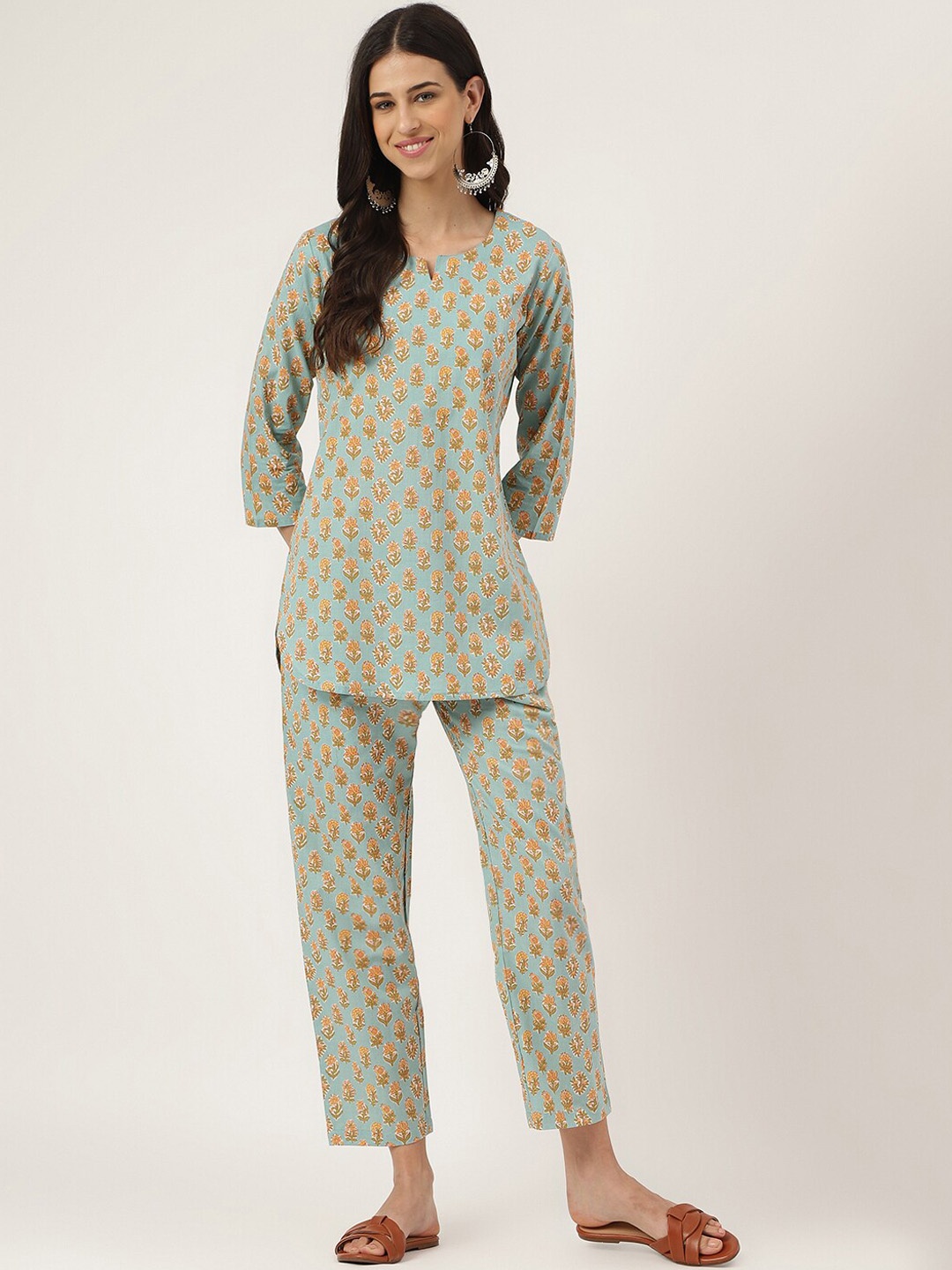 

Divena Floral Printed Pure Cotton Night Suit, Green