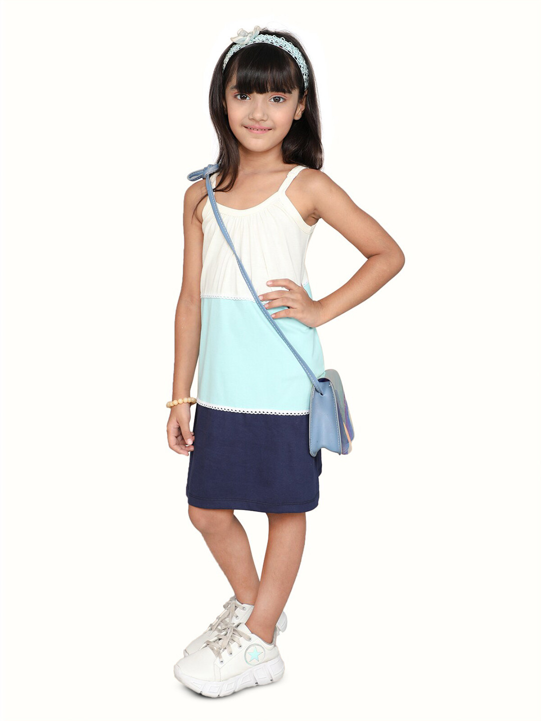 

Little Angels Girls Colourblocked Cotton A-Line Dress, White
