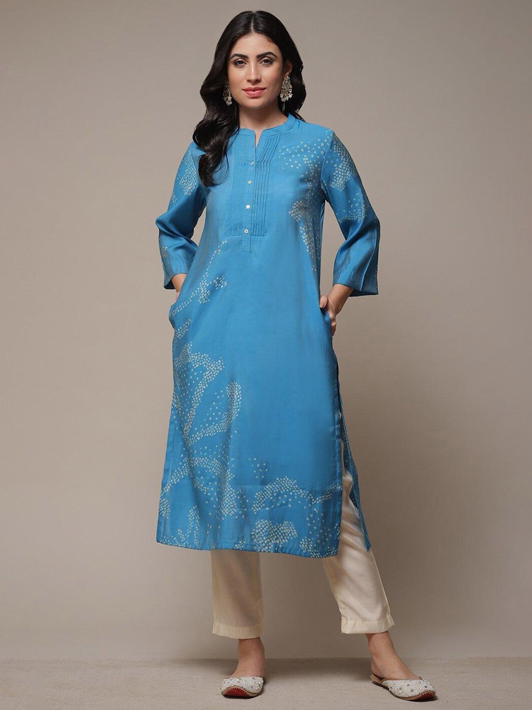 

Biba Mandarin Collar Bandhani Printed Straight Kurta with Trousers, Blue