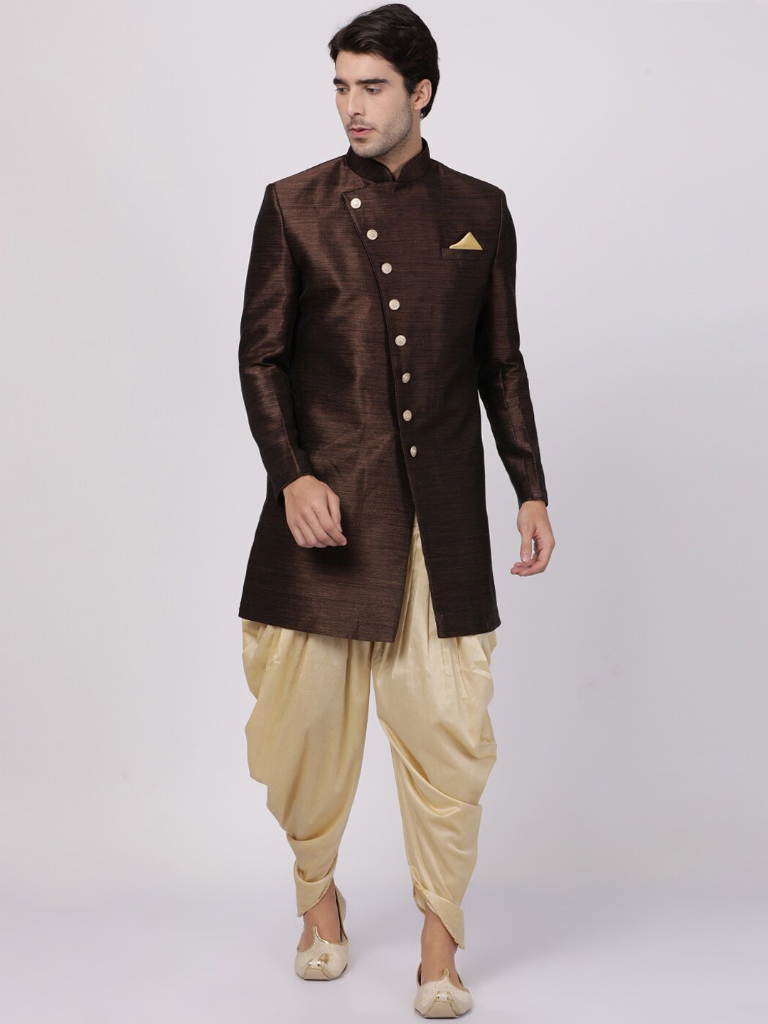 

VASTRAMAY Woven Design Mandarin Collar Slim-Fit IndoWestern Sherwani Set, Coffee brown