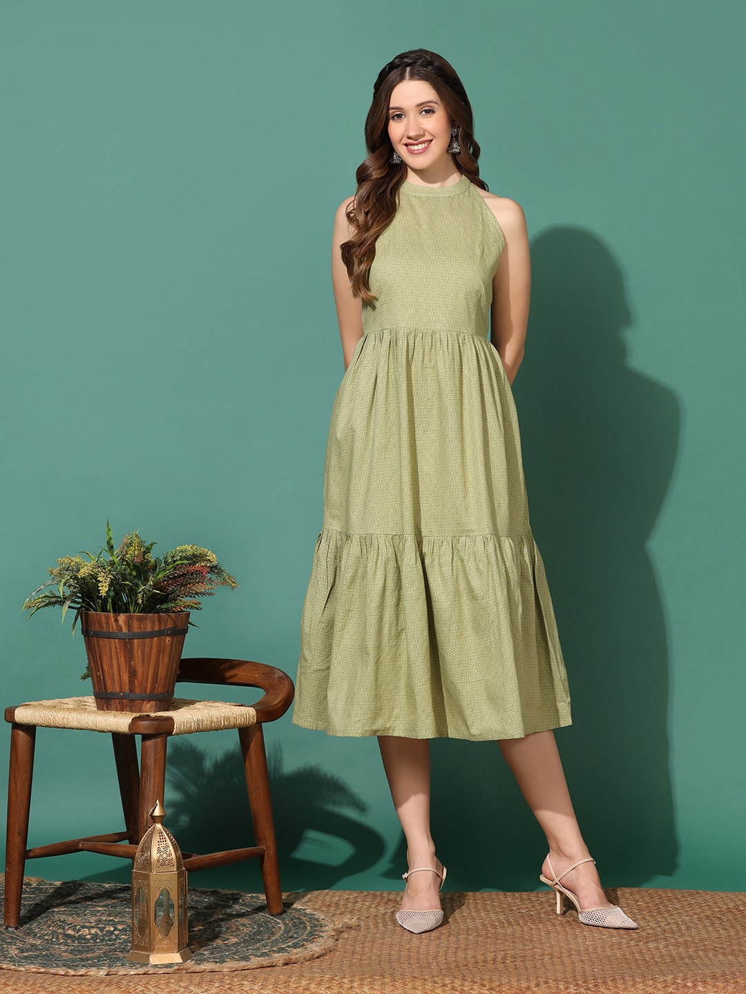 

FASHION DREAM Halter Neck Fit and Flare Midi Dress, Olive