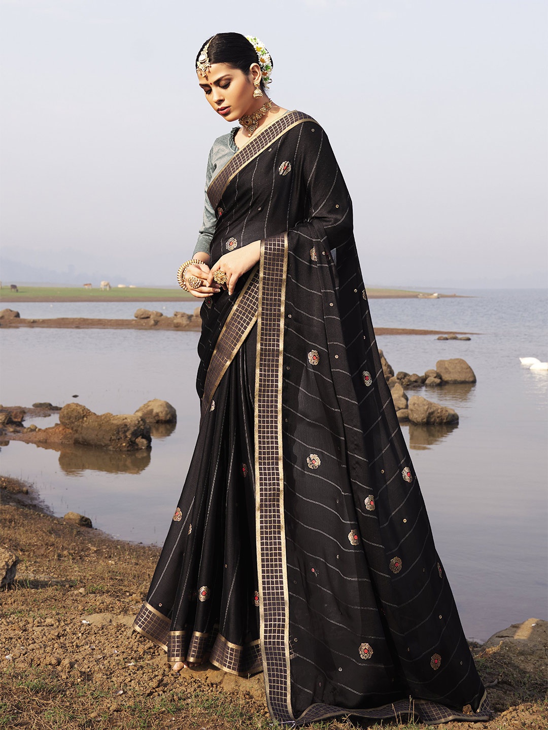 

all about you Black & Gold-Toned Striped Zari Pure Chiffon Saree