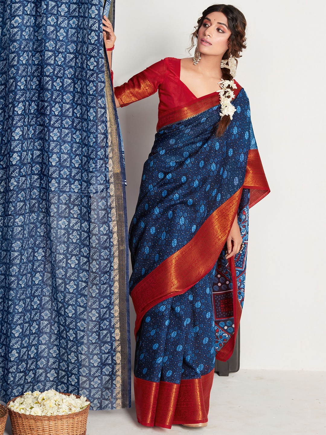 

all about you Navy Blue & Red Floral Printed Zari Saree