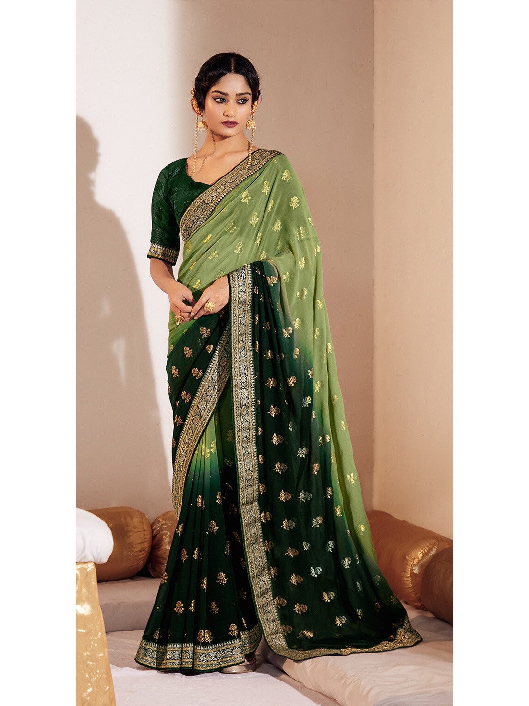 

all about you Green & Gold-Toned Floral Woven Design Zari Pure Georgette Saree