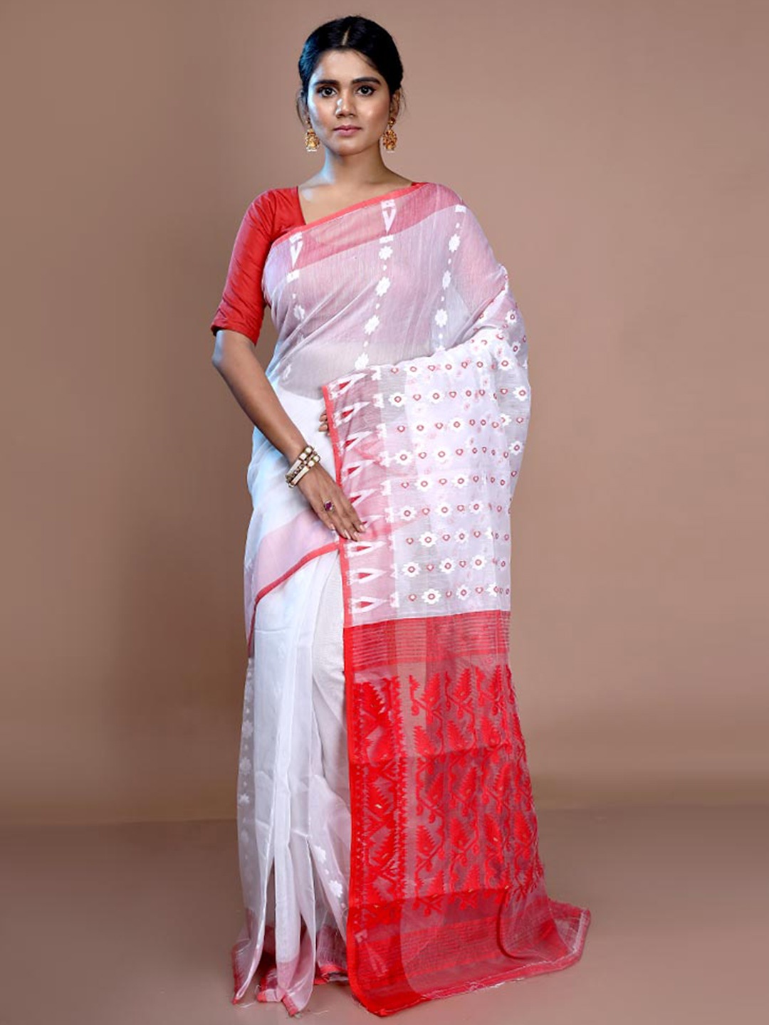 

AllSilks Woven Design Pure Cotton Taant Jamdani Saree, White