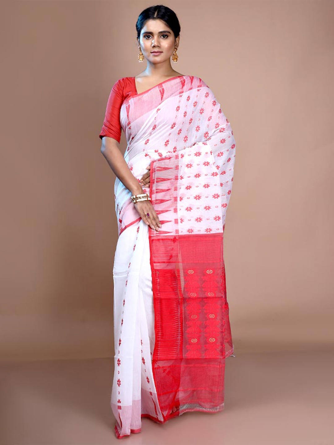 

AllSilks Woven Design Pure Cotton Taant Jamdani Saree, White