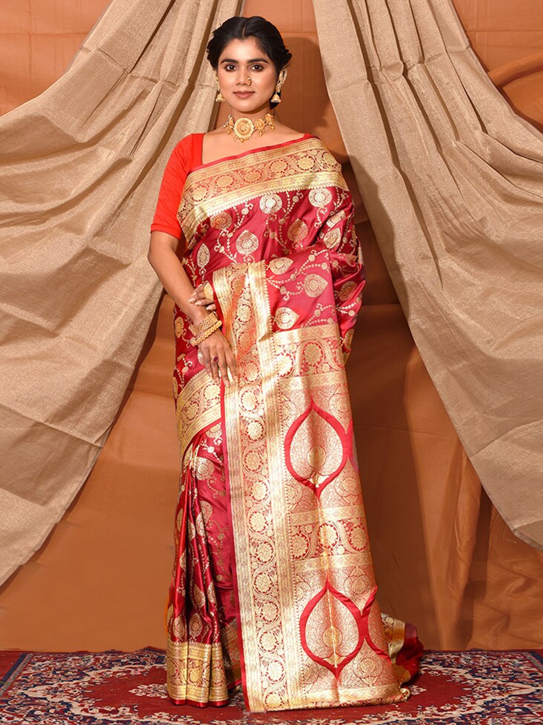 

AllSilks Ethnic Motifs Woven Design Zari Pure Silk Banarasi Saree, Maroon