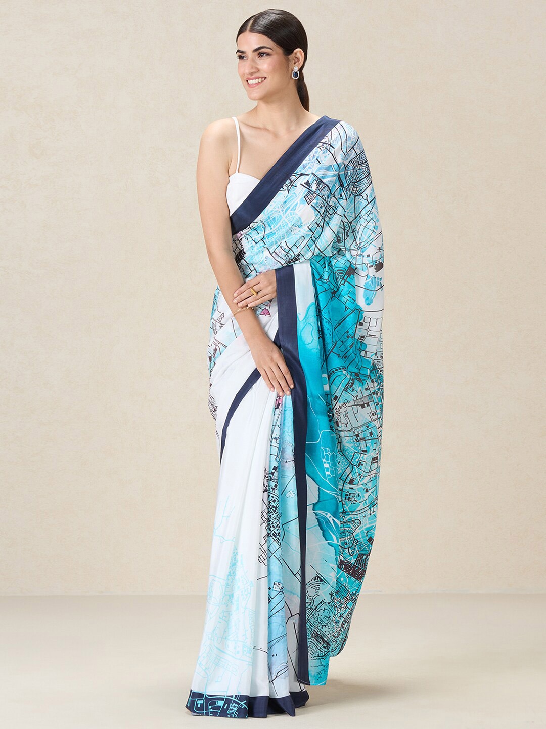 

navyasa by liva Abstract Printed Liva Saree, White
