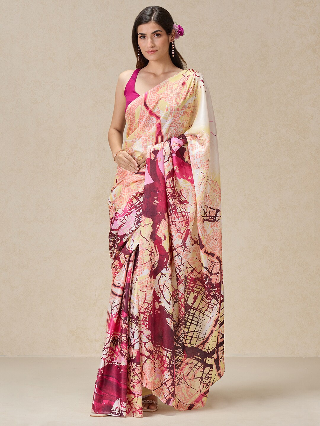 

navyasa by liva Abstract Printed Liva Saree, Pink