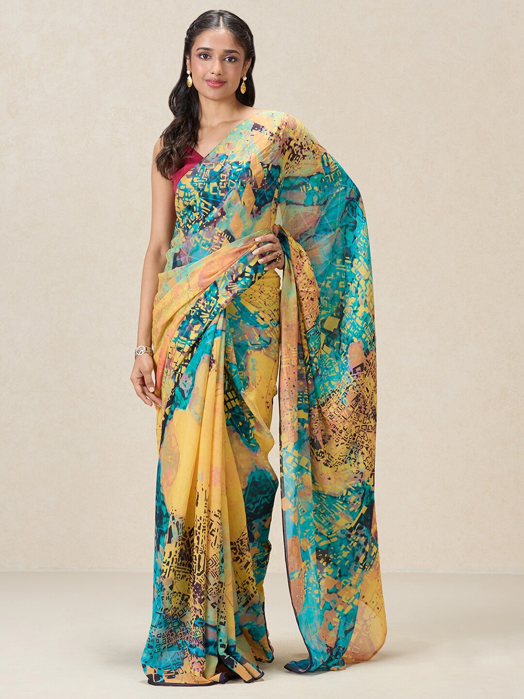 

navyasa by liva Abstract Printed Liva Saree, Yellow