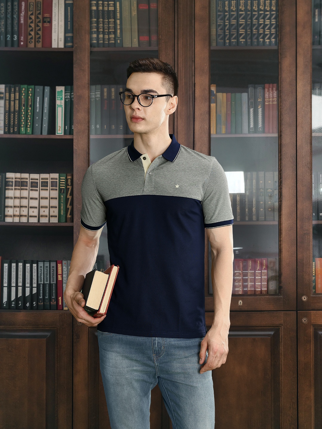 

Louis Philippe Colourblocked Polo Collar Golf T-shirt, Navy blue