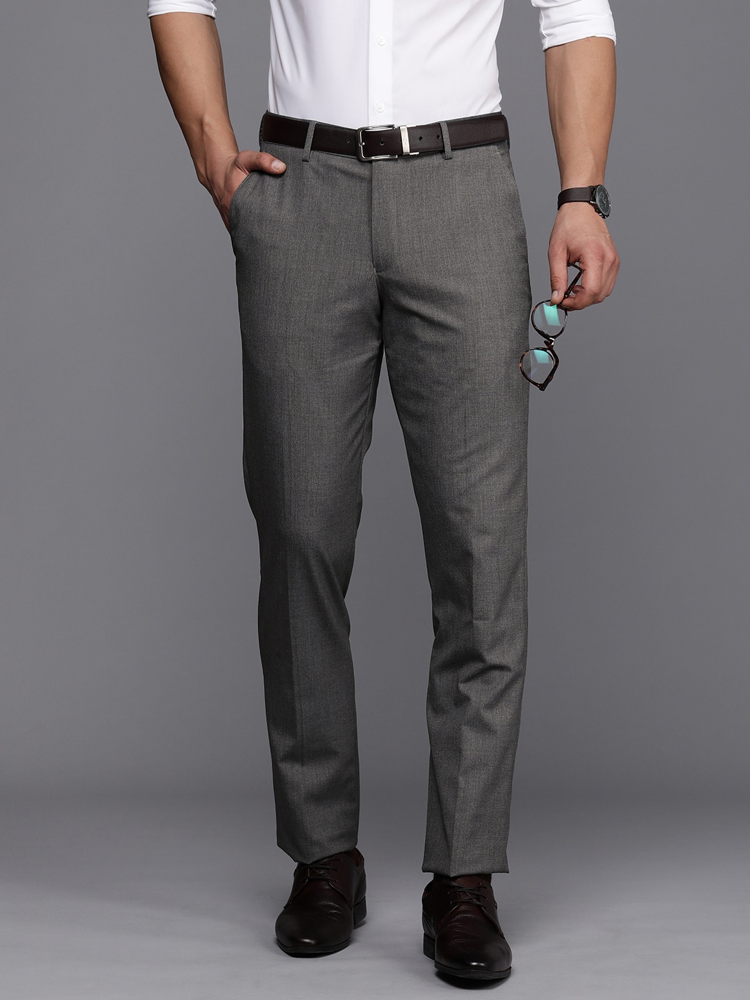 

Louis Philippe Men Slim Fit Formal Trousers, Grey