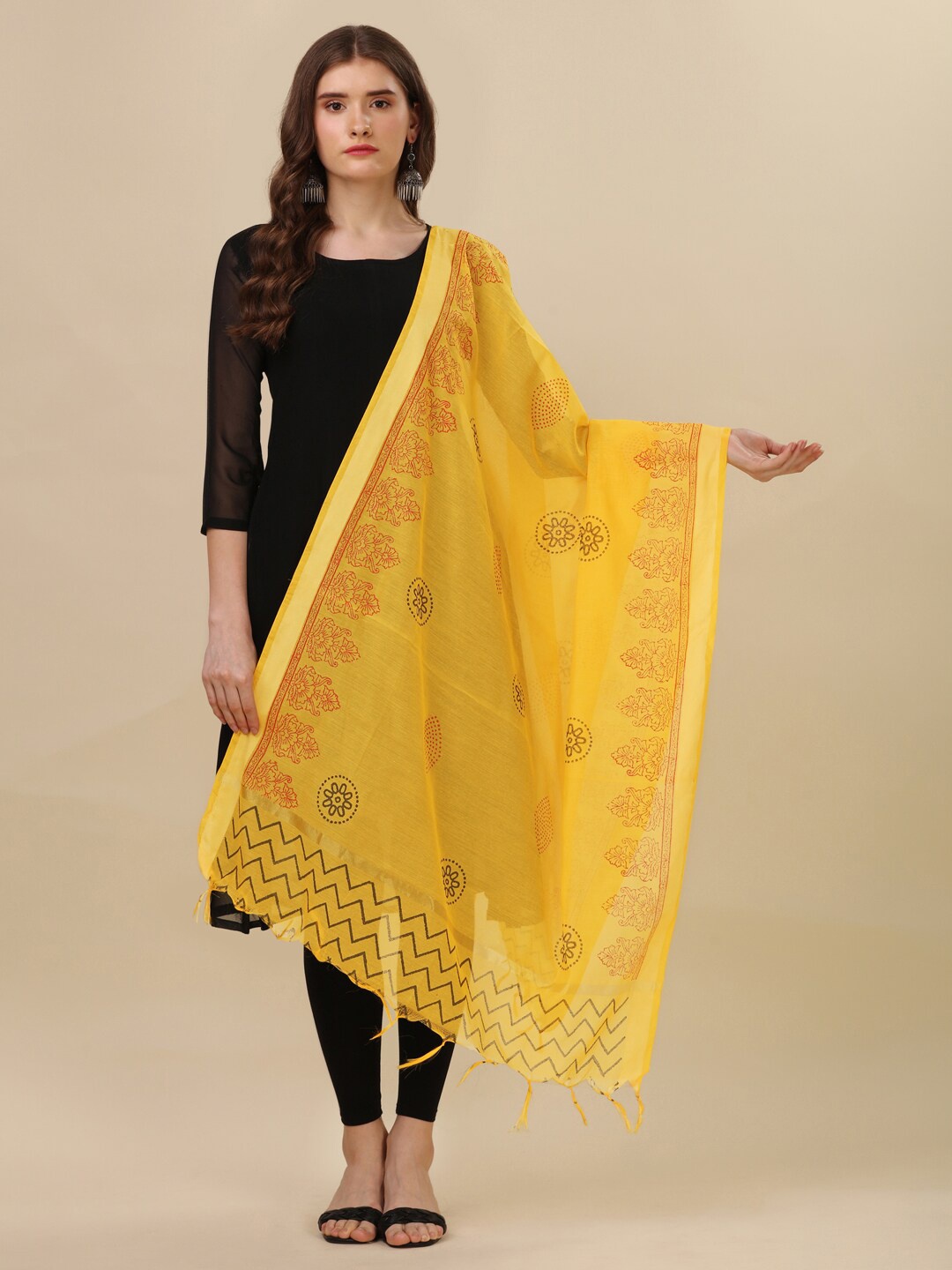 

Nimidiya Ethnic Motifs Printed Zari Boarder Cotton Dupatta, Yellow