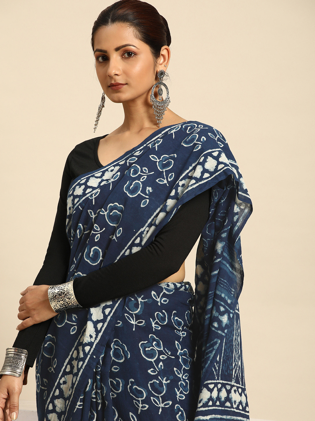 

Taavi Ethnic Motifs Pure Cotton Block Print Saree, Navy blue