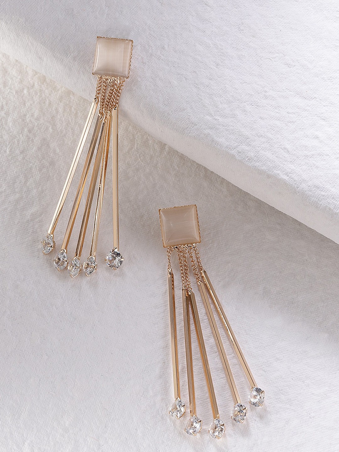

DressBerry White Gold-Plated Contemporary Tasseled Drop Earrings