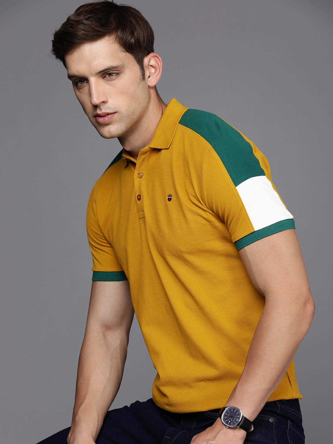 

Louis Philippe Jeans Pure Cotton Slim Fit T-shirt, Yellow